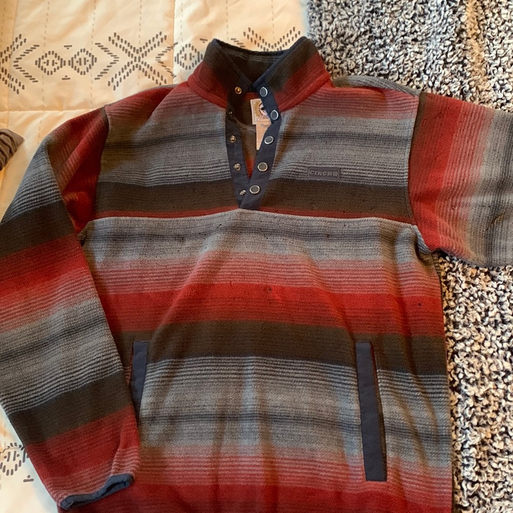 Cinch pullover